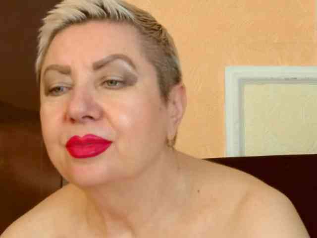 PoshLadyx webcam