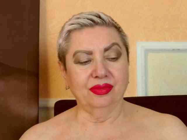 PoshLadyx webcam