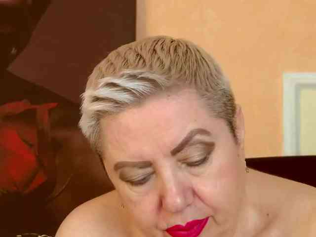 PoshLadyx webcam