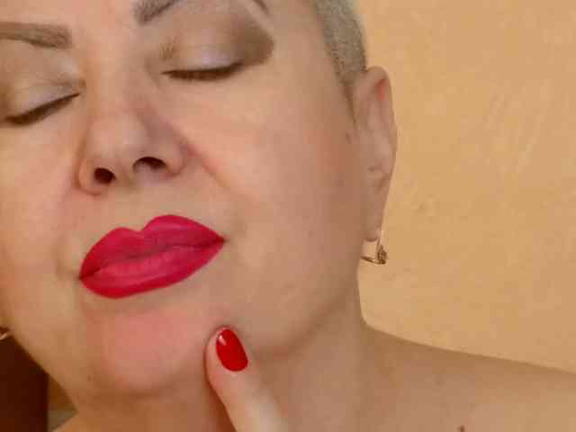 PoshLadyx webcam