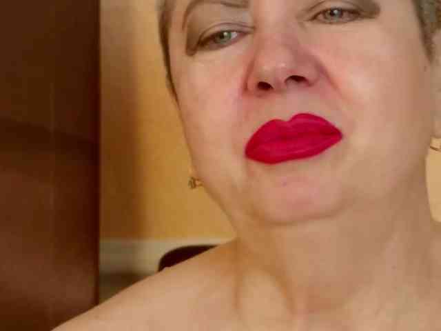PoshLadyx webcam