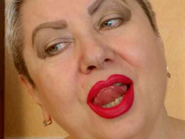PoshLadyx webcam