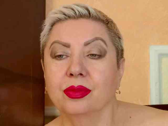 PoshLadyx webcam
