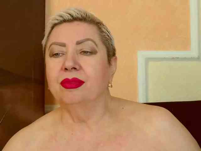PoshLadyx live female cam on bongacams