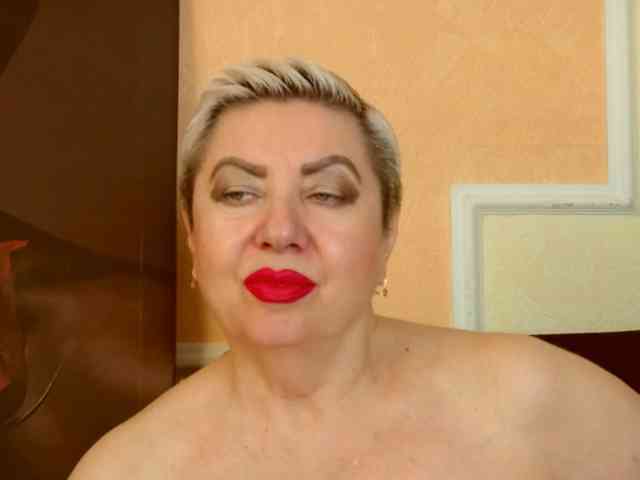PoshLadyx webcam