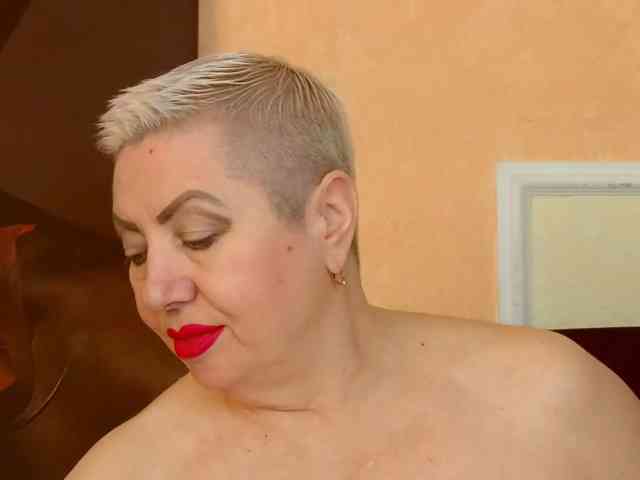 PoshLadyx webcam