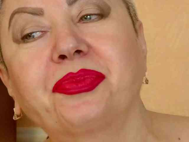 PoshLadyx webcam