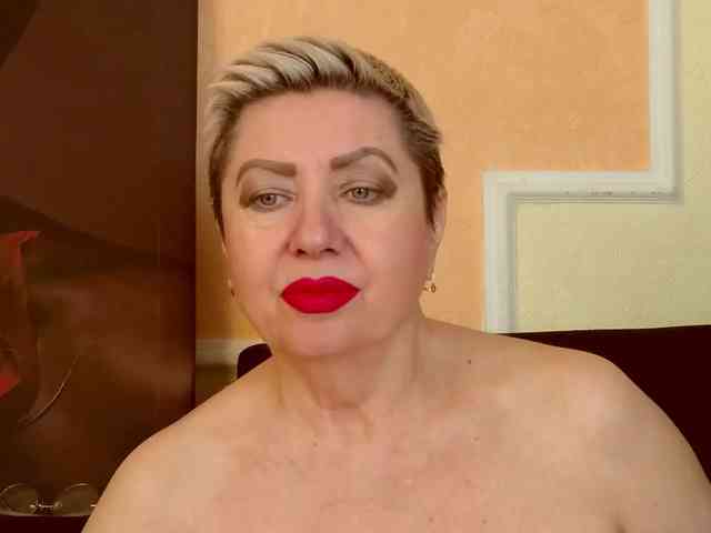 PoshLadyx Live Webcam on BongaCams