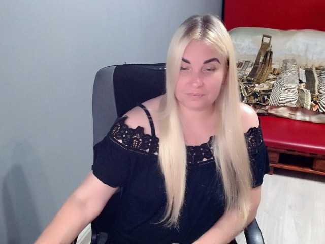 LittleSychka live webcam show