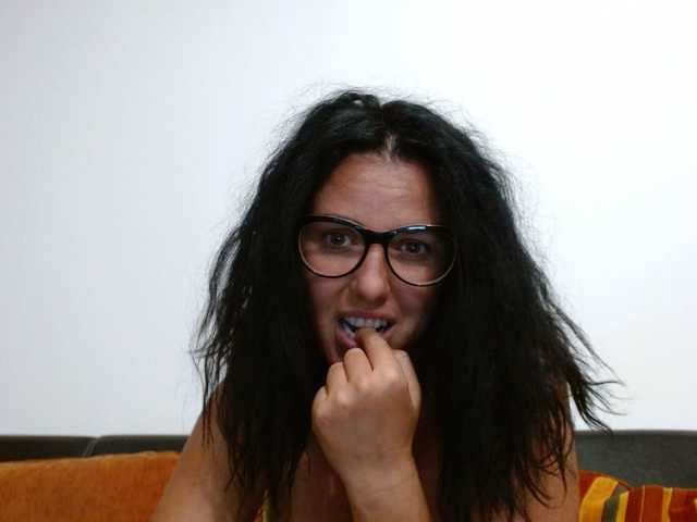 HotErikka live cam on BongaCams
