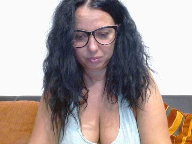 HotErikka live cam on BongaCams