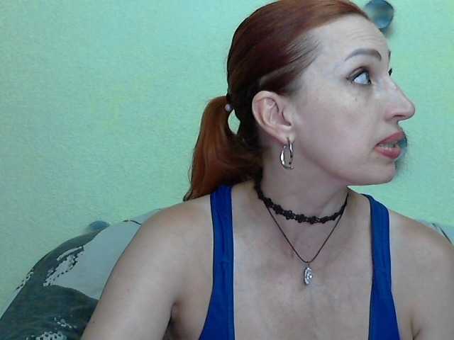 Irinchi live cam on BongaCams