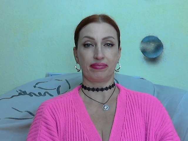 Irinchi live cam on BongaCams
