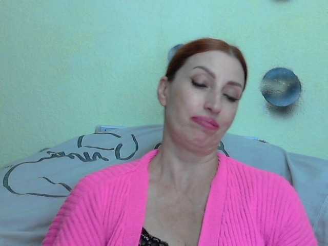 Irinchi live cam on BongaCams