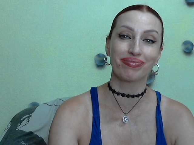 Irinchi live cam on BongaCams