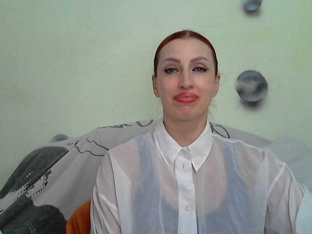 Irinchi live cam on BongaCams