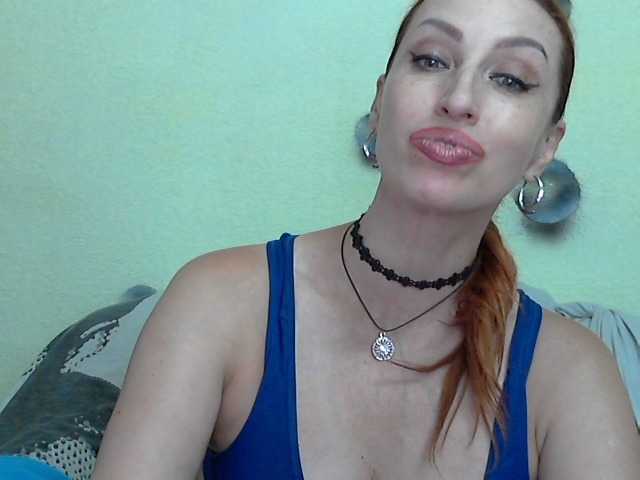 Irinchi live cam on BongaCams