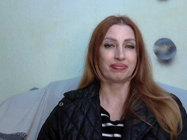 Irinchi live cam on BongaCams