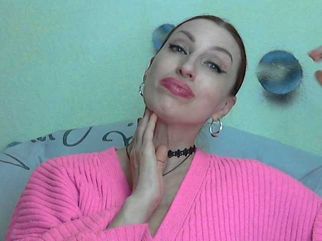 Irinchi live cam on BongaCams