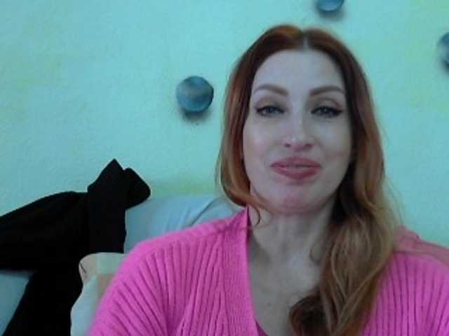 Irinchi's BongaCams show and profile