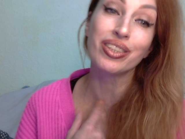 Irinchi live cam on BongaCams