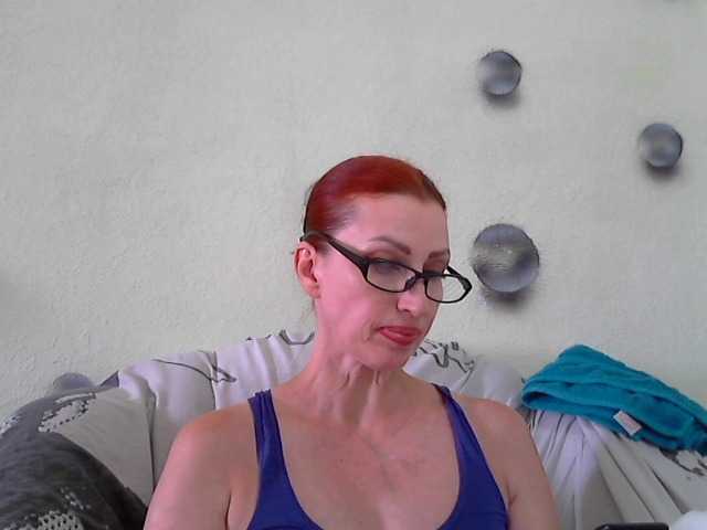 Irinchi live cam on BongaCams