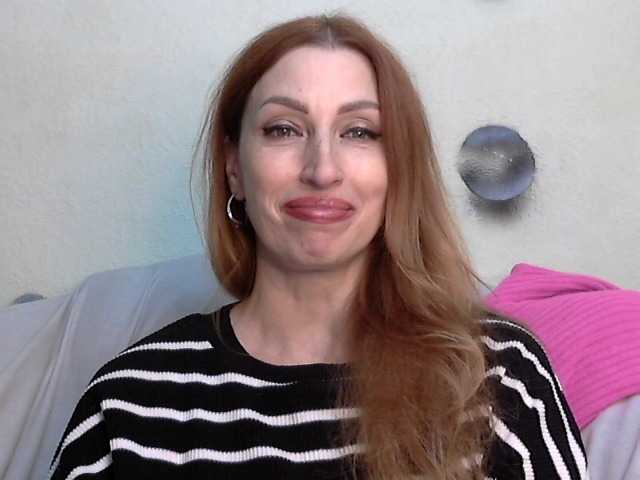Irinchi live cam on BongaCams