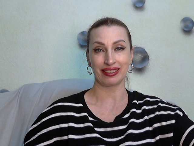 Irinchi live cam on BongaCams