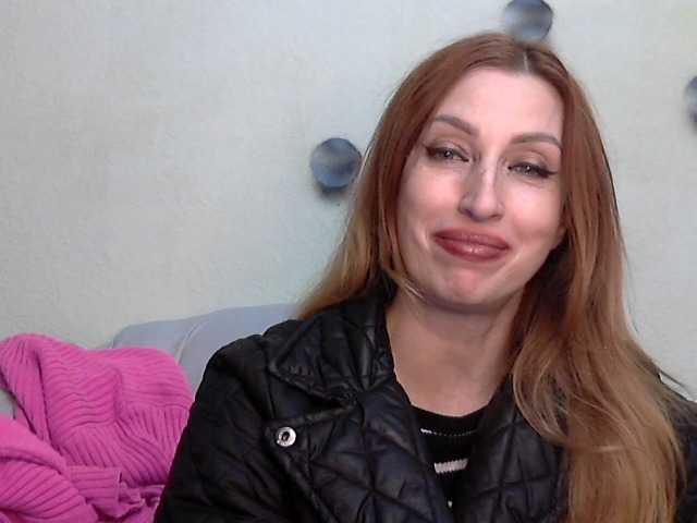 Irinchi live cam on BongaCams