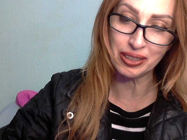 Irinchi live cam on BongaCams