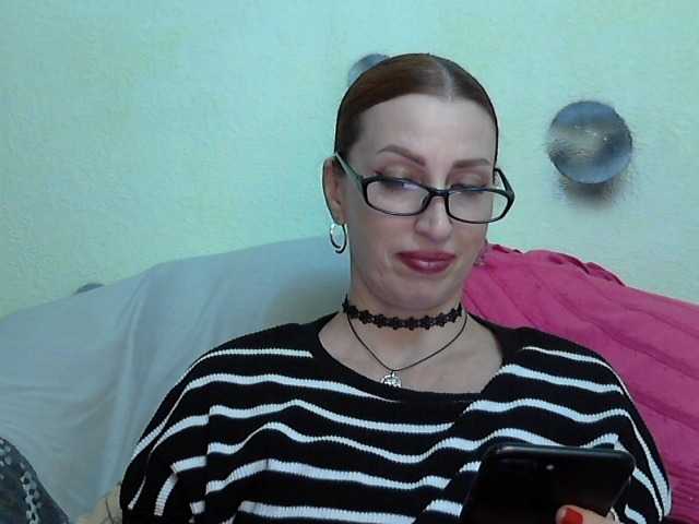 Irinchi live cam on BongaCams