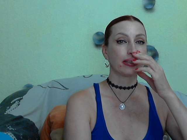 Irinchi live cam on BongaCams