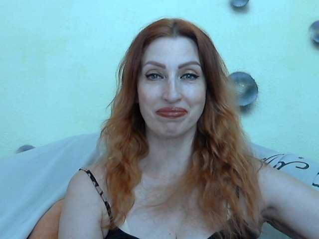 Irinchi live cam on BongaCams