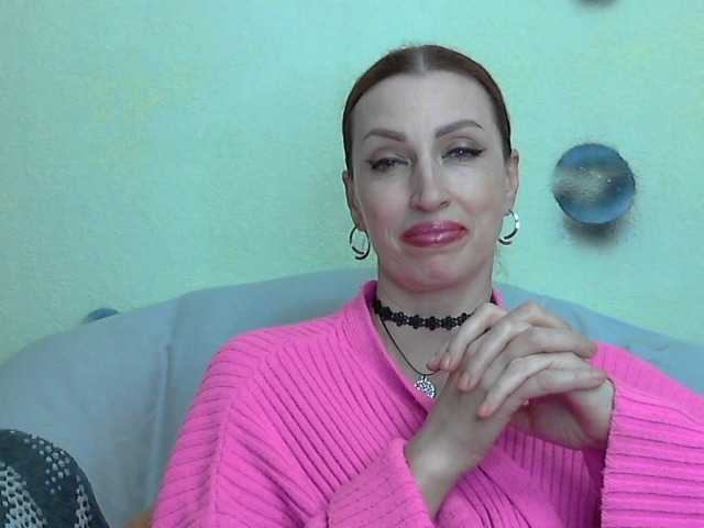 Irinchi live cam on BongaCams