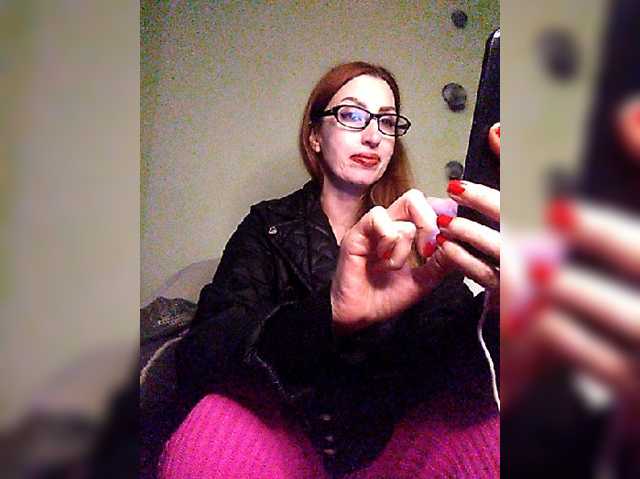 Volna2727 live cam on BongaCams