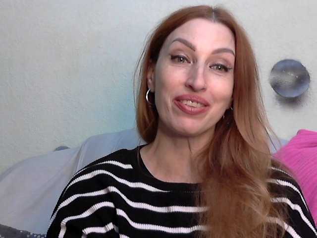 Irinchi live cam on BongaCams