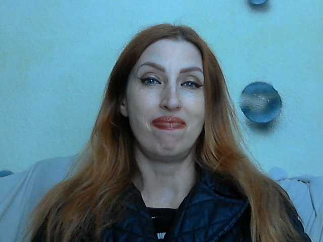 Volna2727 live cam on BongaCams