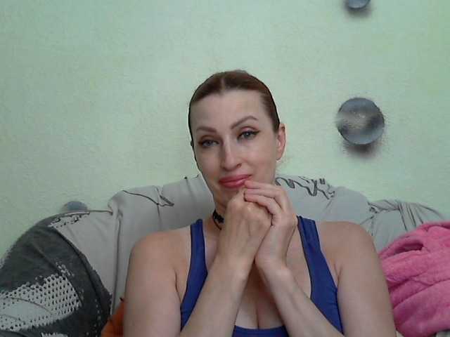 Irinchi live cam on BongaCams