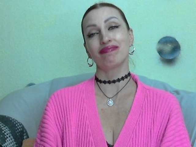Irinchi live cam on BongaCams