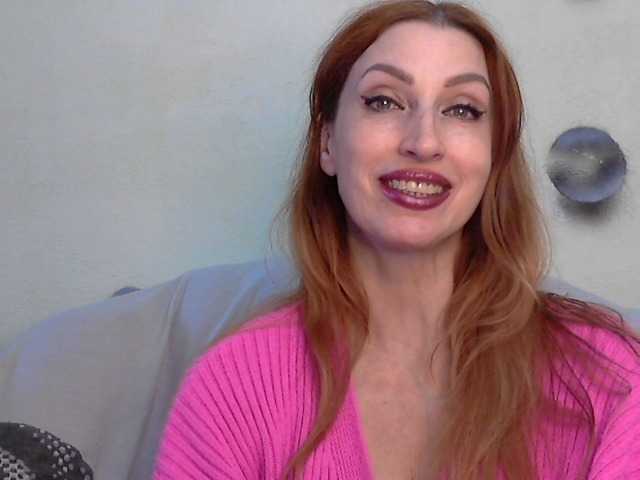 Irinchi live cam on BongaCams