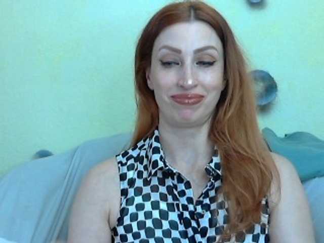 Irinchi live cam on BongaCams