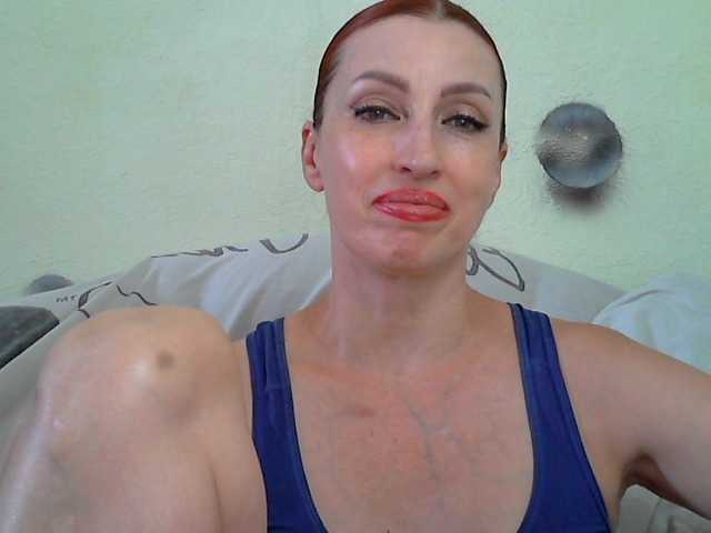 Irinchi live cam on BongaCams