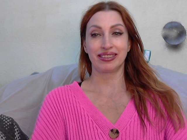 Irinchi, en vivo ahora en BongaCams