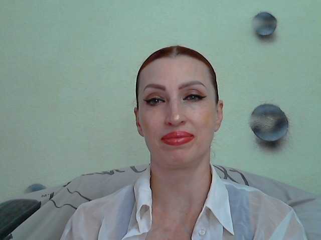 Irinchi live cam on BongaCams