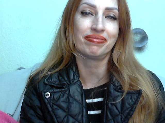 Irinchi live cam on BongaCams