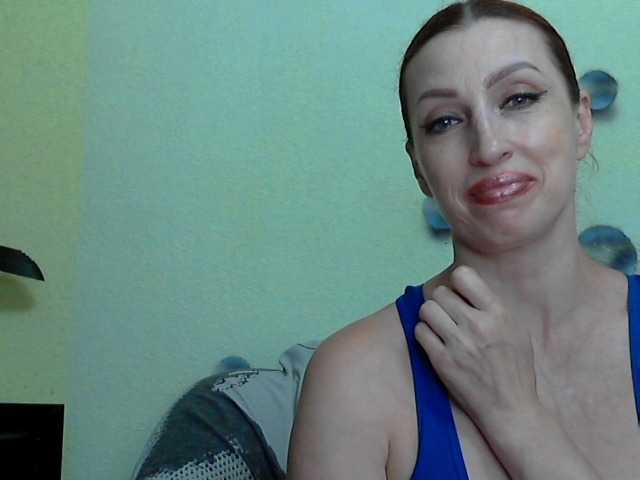 Irinchi live cam on BongaCams