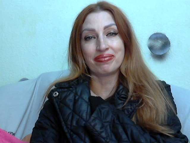 Irinchi live cam on BongaCams