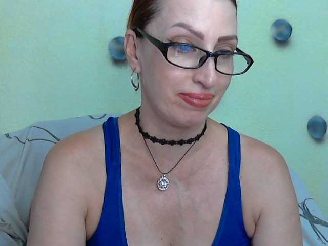 Irinchi live cam on BongaCams