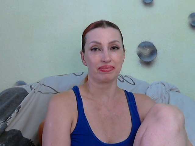 Irinchi live cam on BongaCams