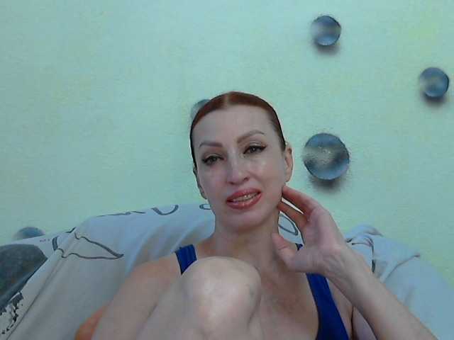 Irinchi live cam on BongaCams
